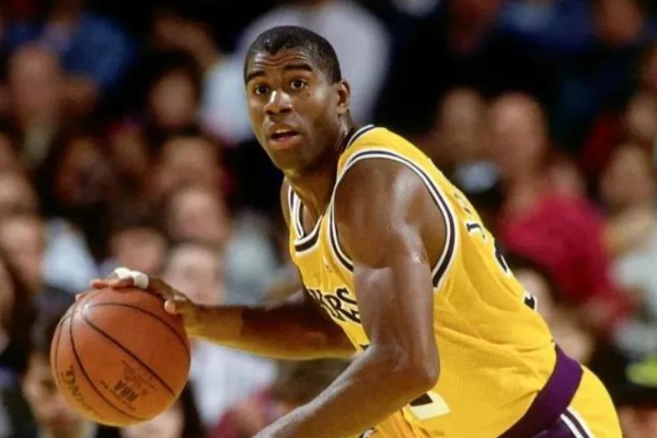 CBA被高估的球星有哪些？